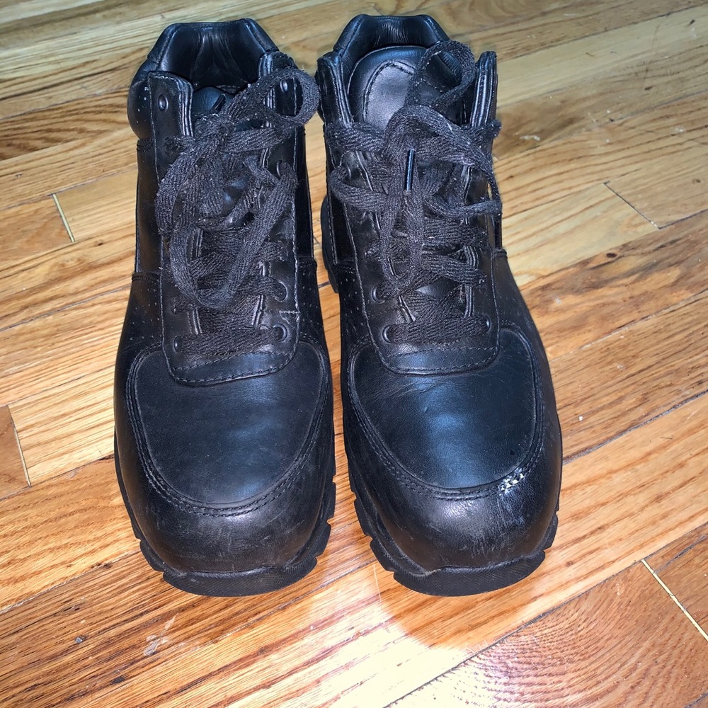 Nike Woodside 2 High ACG Adidas